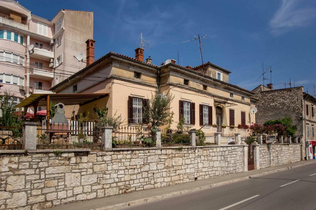 Emanuel Apartman Пула Экстерьер фото