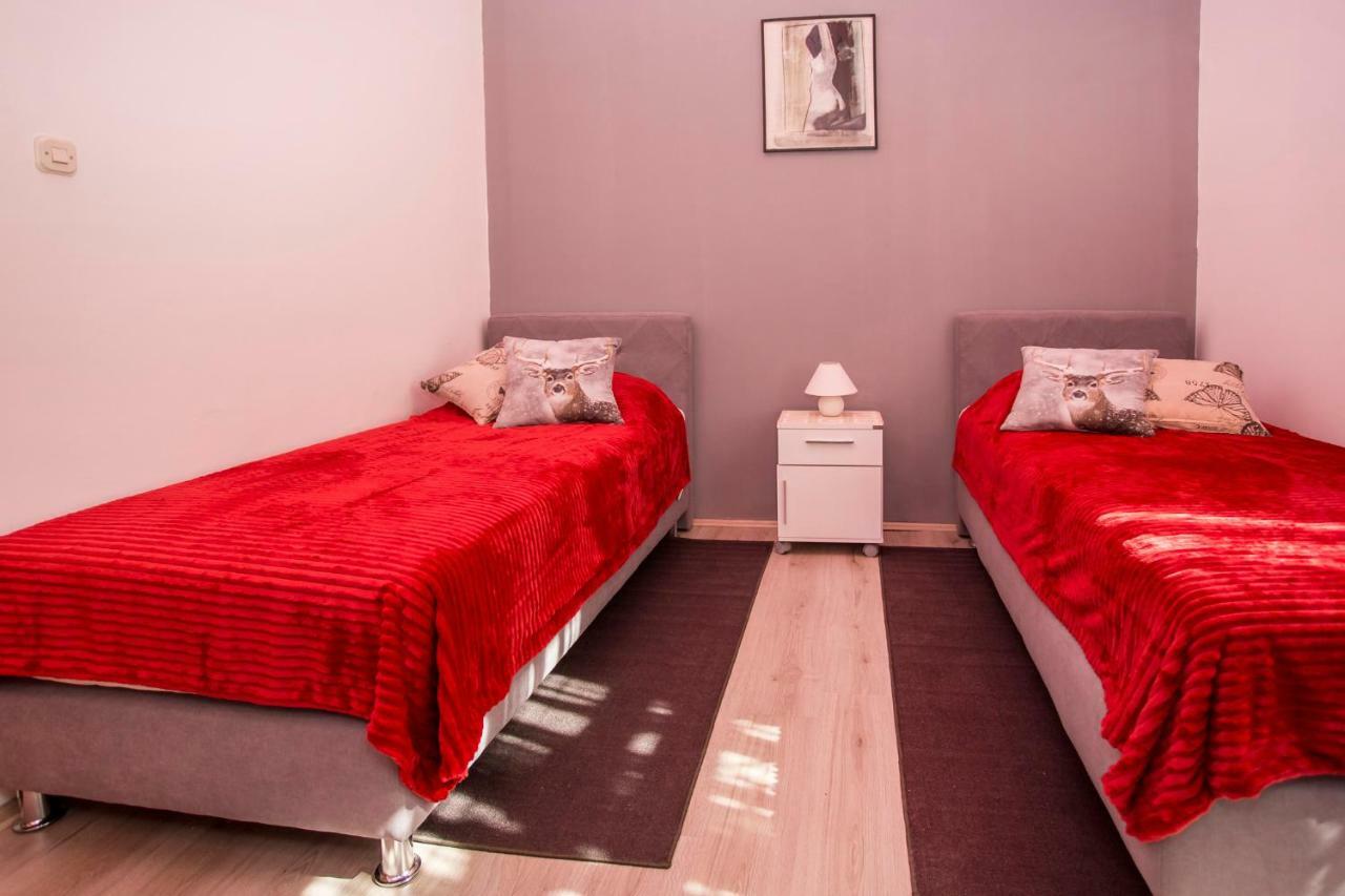 Emanuel Apartman Пула Экстерьер фото