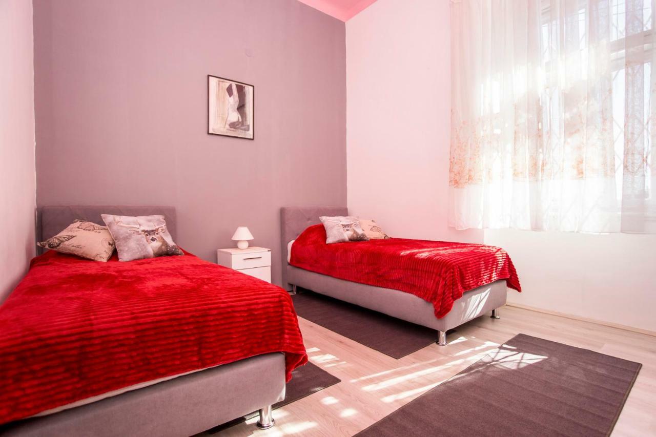Emanuel Apartman Пула Экстерьер фото