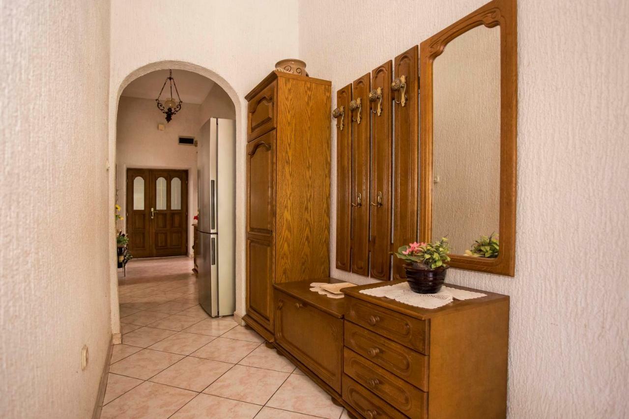 Emanuel Apartman Пула Экстерьер фото